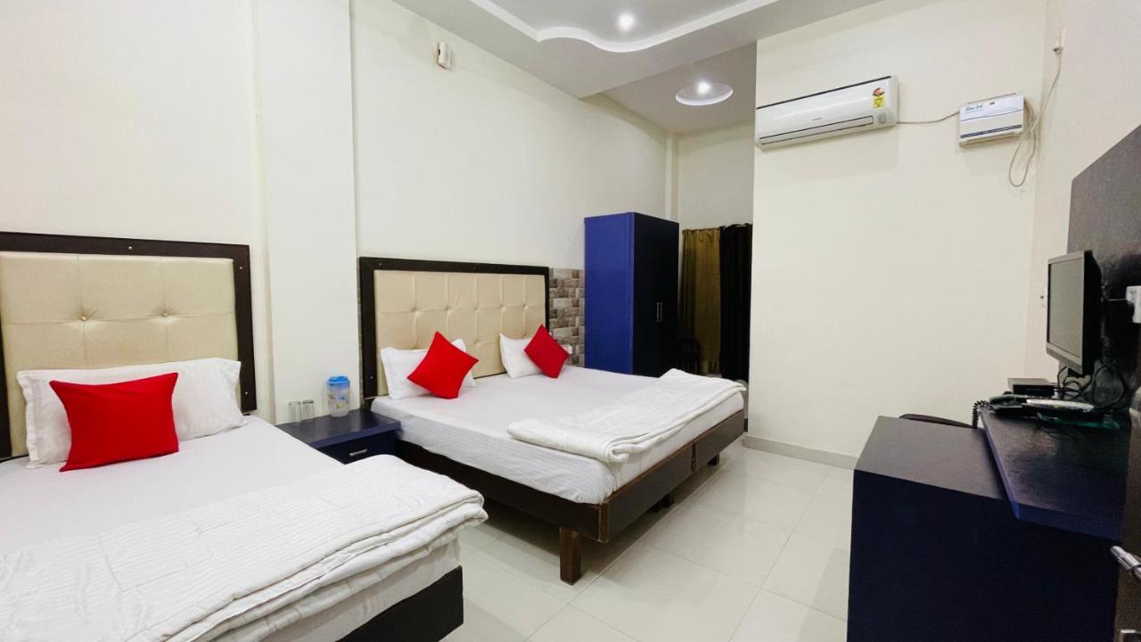 Hotel Namo Palace 코타 외부 사진