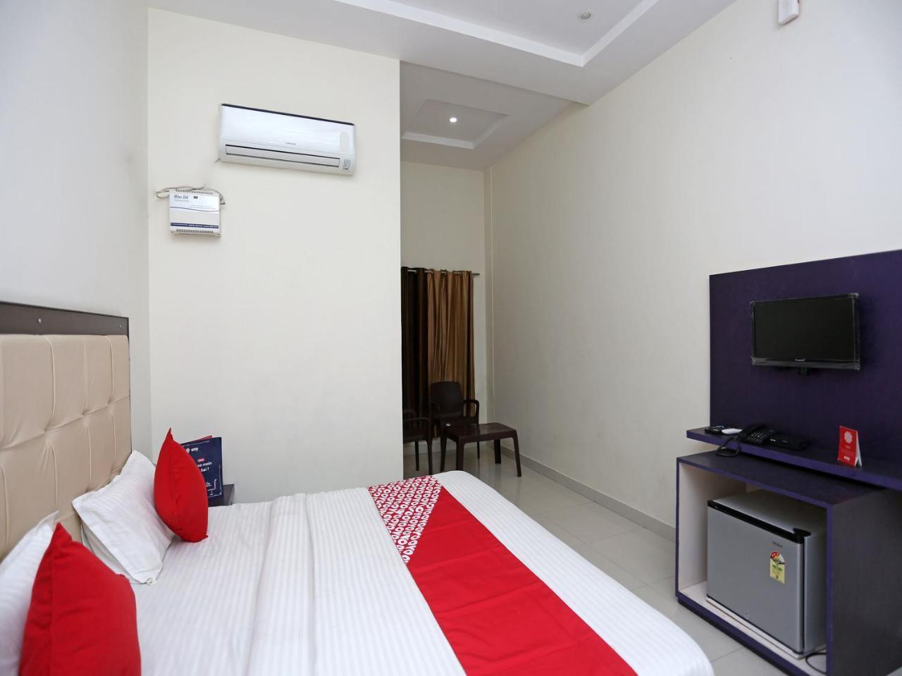 Hotel Namo Palace 코타 외부 사진