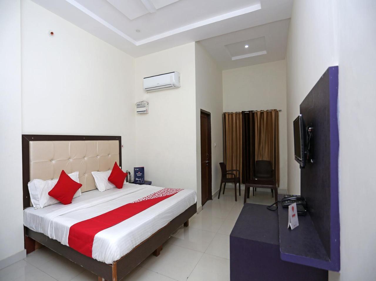 Hotel Namo Palace 코타 외부 사진
