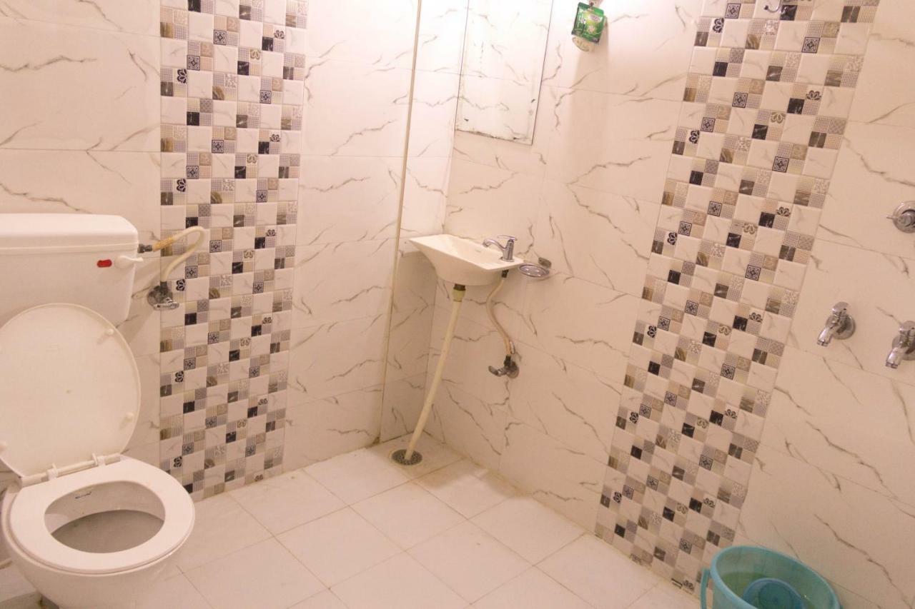 Hotel Namo Palace 코타 외부 사진